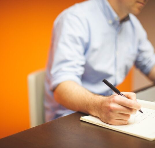 Firmenauflösung richtig planen: Wichtige Schritte 2026