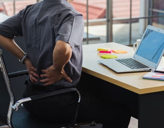 rückenfreundliches Büro